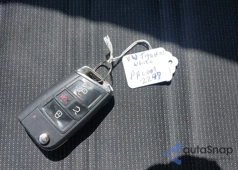 2022 Volkswagen Tiguan 2.0T S z USA, uszkodzony, nr VIN 3VV1B7AXXNM015548